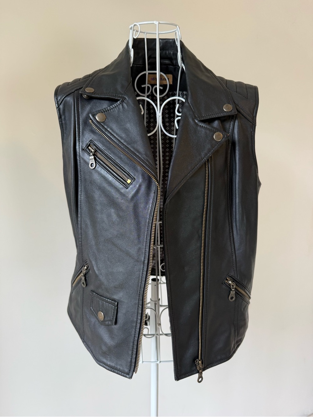 OdiLynch Black Leather Moto Vest Biker Zip Sleeveless Jacket Women’s S
